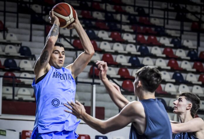 Argentina definió su plantel para el Pre Clasificatorio Olímpico. Argentina definió su plantel para el Pre Clasificatorio Olímpico.