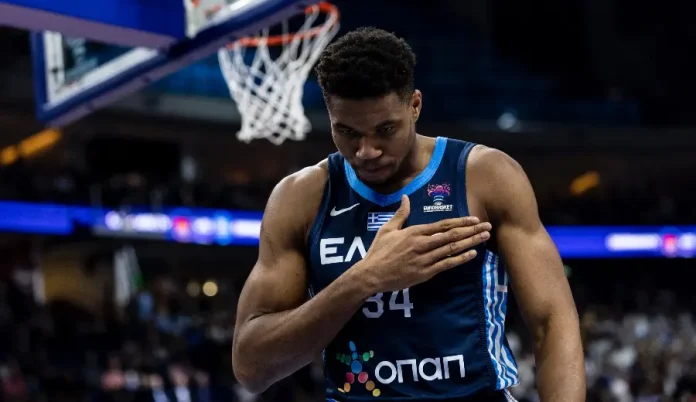 Giannis Antetokounmpo se bajó del mundial Giannis Antetokounmpo se bajó del mundial