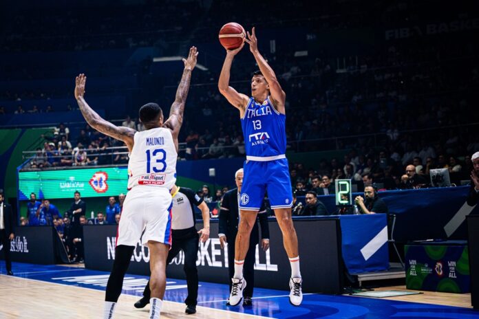 Italia ganó y está en la segunda fase.