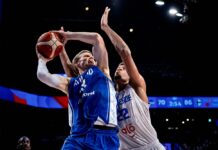 Finlandia se sacó la mufa y Japón sorprendió en el cierre Mundial 2023 Finalandia y Japon - puestos 17 a 32.