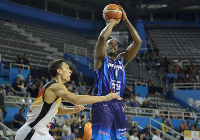 LAl Thornton sigue en Peñarol Al Thornton sigue en Peñarol