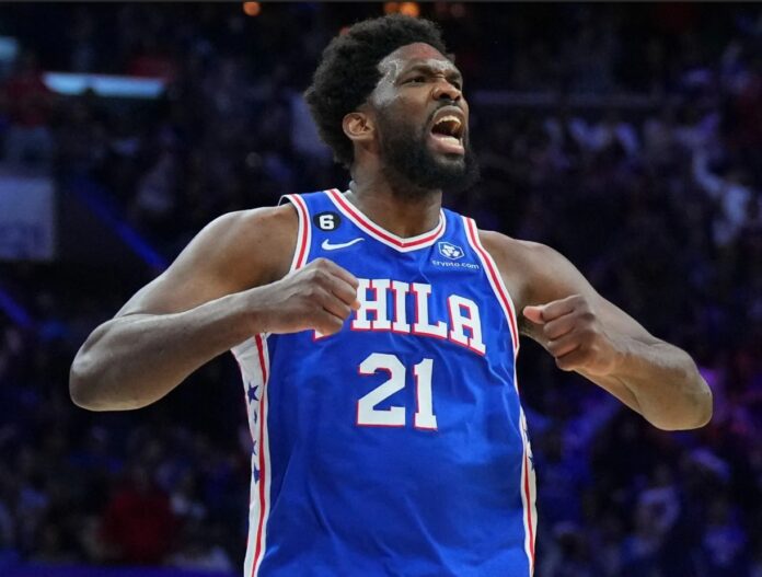 Joel Embiid Joel Embiid jugará para los Estados Unidos