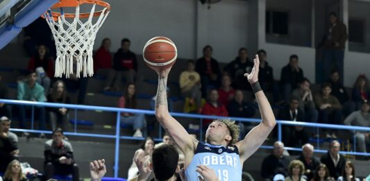 Oberá ganó en el debut de la Sudamericana