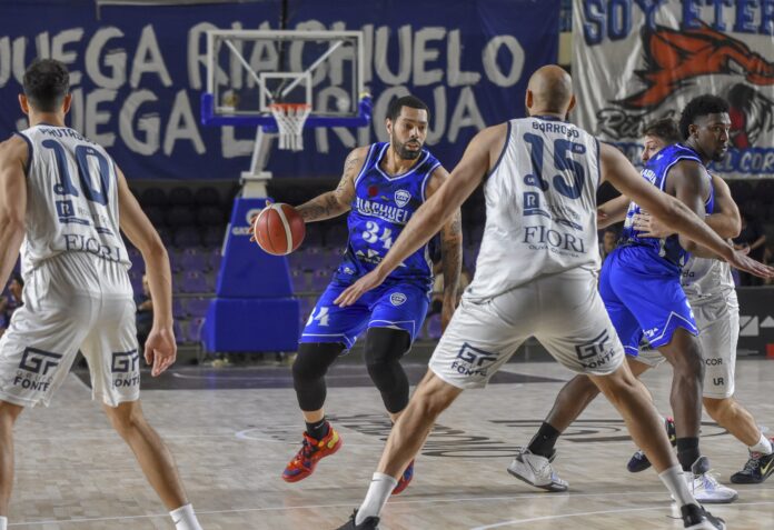 Riachuelo ganó cómodo en casa. Riachuelo ganó cómodo en casa.