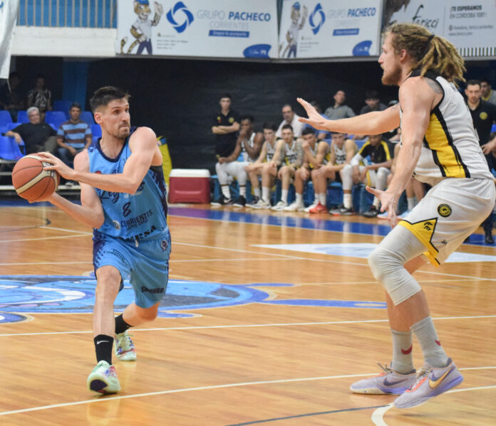 Regatas ganó en casa Regatas ganó en casa