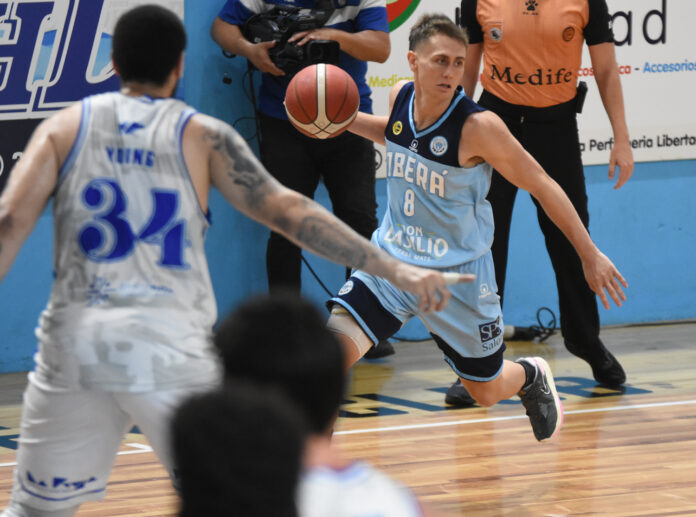 Oberá ganó en el cierre Oberá ganó en el cierre
