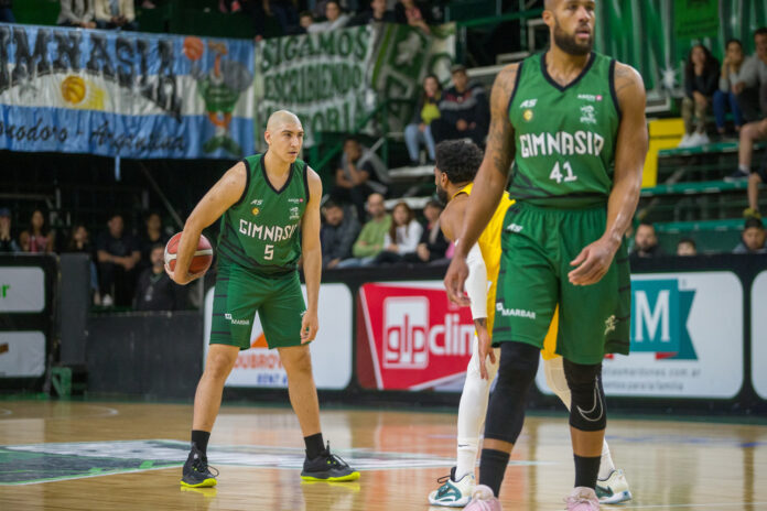 Gimnasia le ganó a Obras Gimnasia le ganó a Obras