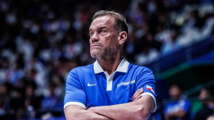 Néstor García no sigue en Dominicana