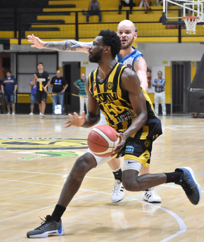 Comunicaciones ganó en casa Comunicaciones ganó en casa