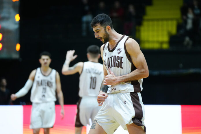 Platense le ganó a Obras