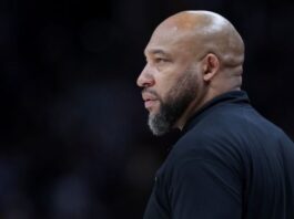 Los Lakers tendran un nuevo entrenador