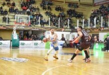 Peñarol empató la serie con San Martín en Corrientes Peñarol