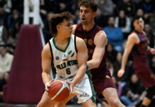Un local y un visitante en la noche de Liga Argentina Liga Argentina - Playoffs