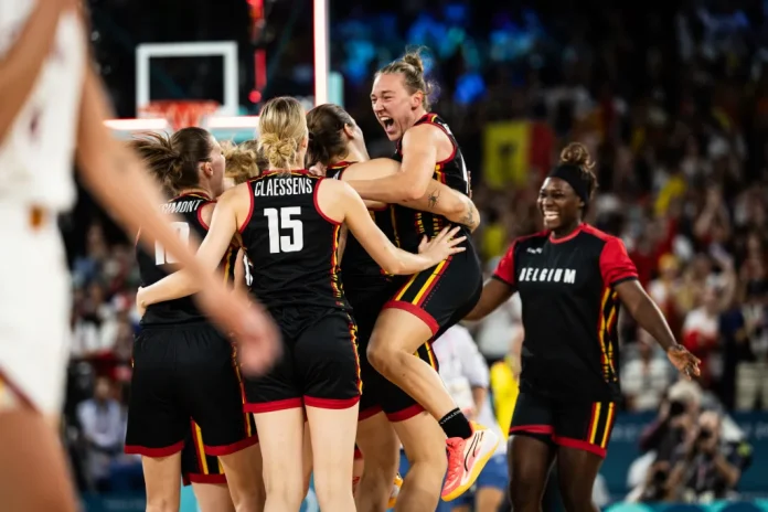 Bélgica festejó y se metió en semifinales.