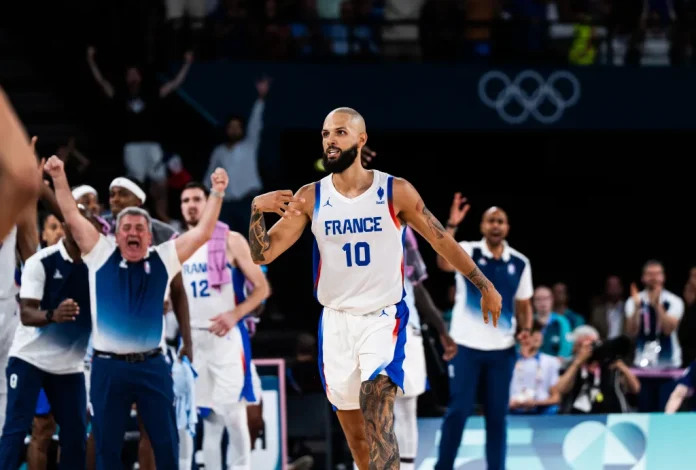 tf3mnvk9hhwpk6fcxpih Evan Fournier metió un triplazo de mitad de cancha para clasificar a Francia a semifinales.