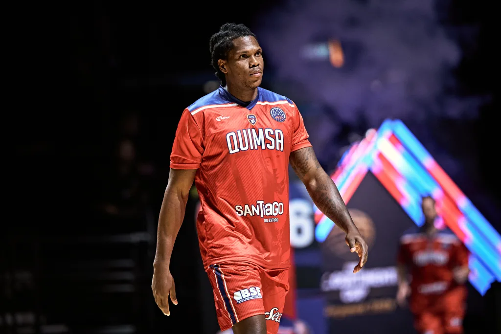 Tavario Miller ya tuvo minutos en la Copa Intercontinental. 