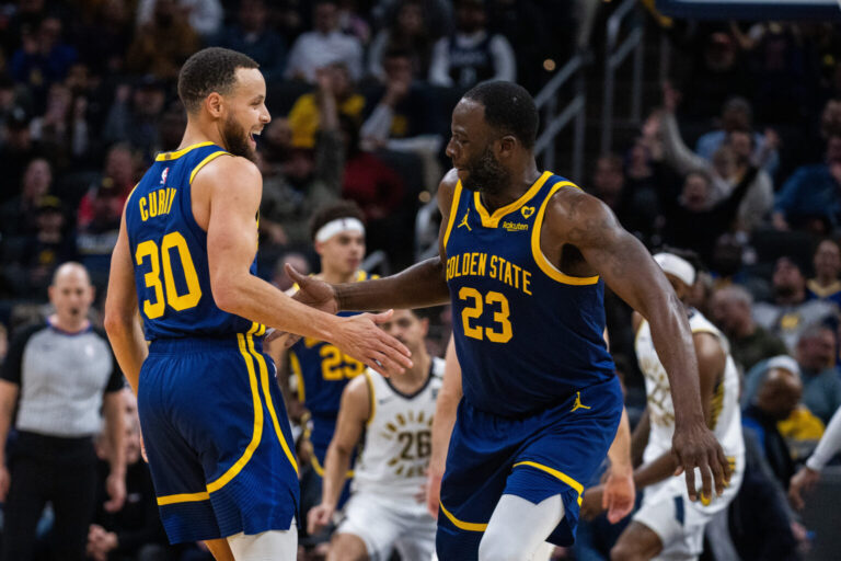 Stephen Curry y Draymond Green, los líderes de los Golden State Warriors.