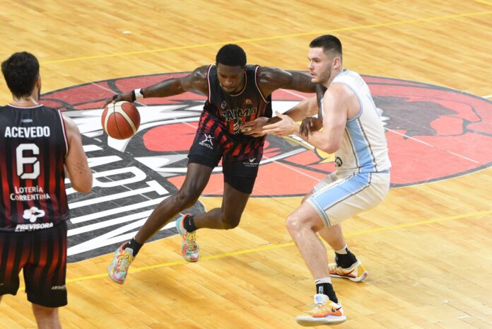 San Martín le ganó a Oberá
