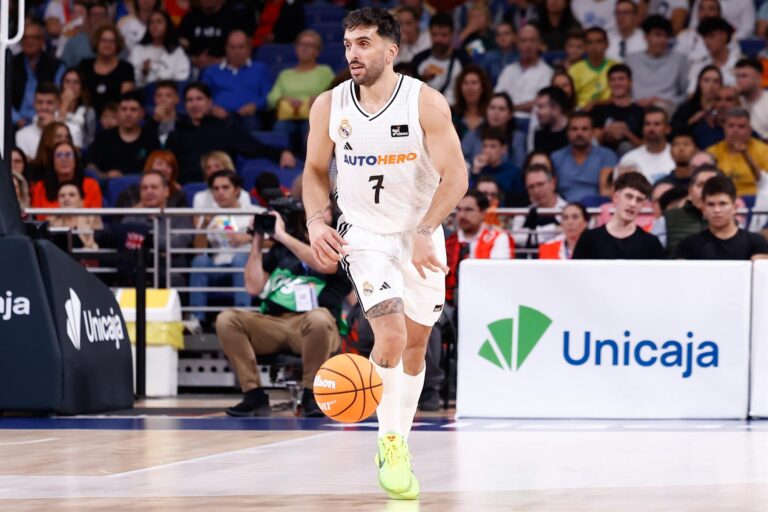 Facundo Campazzo en la temporada 2024-25 junto al Real Madrid.