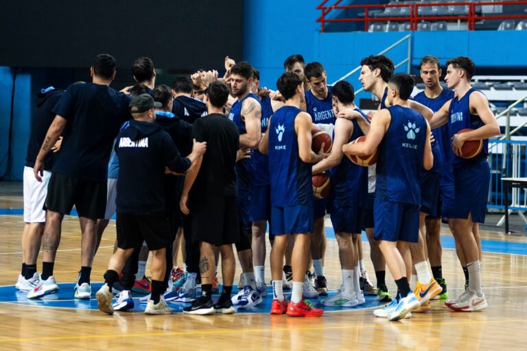 Argentina definió a los 12 para el partido contra Venezuela.