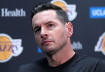 JJ Redick no coincide con los ratings de la TV: «Hay muchos porqué. La liga evolucionó» JJ Redick habló sobre la TV en conferencia de prensa.