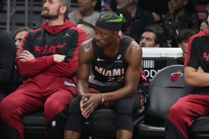 NBA: Indiana Pacers at Miami Heat Jimmy Butler se muestra frustado durante el juego entre Heat y Pacers.
