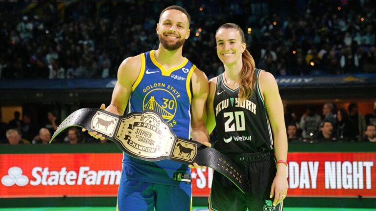 Sabrina Ionescu y Stephen Curry en el All-Star 2024.