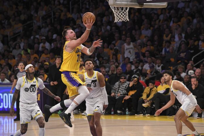 descarga Luka Doncic hizo su debut como jugador de los Lakers.