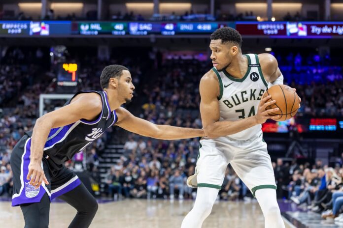 BUCKS_KINGS_16023 (1)