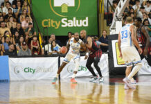 Regatas se quedó con el clásico en el Fortín Rojinegro San Martín - Regatas
