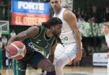 Gimnasia venció a Oberá en la última jugada del partido gimnasia