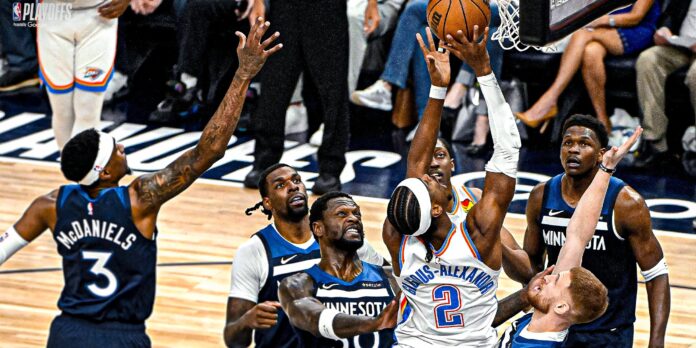 Shai Gilgeous-Alexander, MVP de la temporada, lideró a OKC Thunder con 40 puntos en la victoria sobre los Timberwolves que pone la serie 3-1 a su favor y los deja un paso de las Finales.