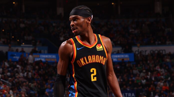 Gilgeous-Alexander se quedó con el premio al MVP de la temporada 2024-25.