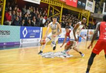 A goleo bajo, Regatas recuperó la ventaja San Martin - Regatas