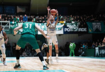 Boca venció a Ferro sobre el final y habrá quinto juego Boca