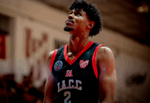 Lee Aaliya regresa al UCAM Murcia donde jugará la Liga U22 Lee Aaliya mira para arriba en un partido con Instituto de Córdoba.