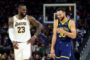 LeBron James y Stephen Curry se verán las caras en la jornada inaugural de la temporada 2025-26 de la NBA.
