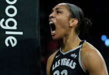 A’Ja Wilson hizo historia: la máxima MVP de la WNBA A'Ja Wilson festeja una anotación en un partido de las Aces.