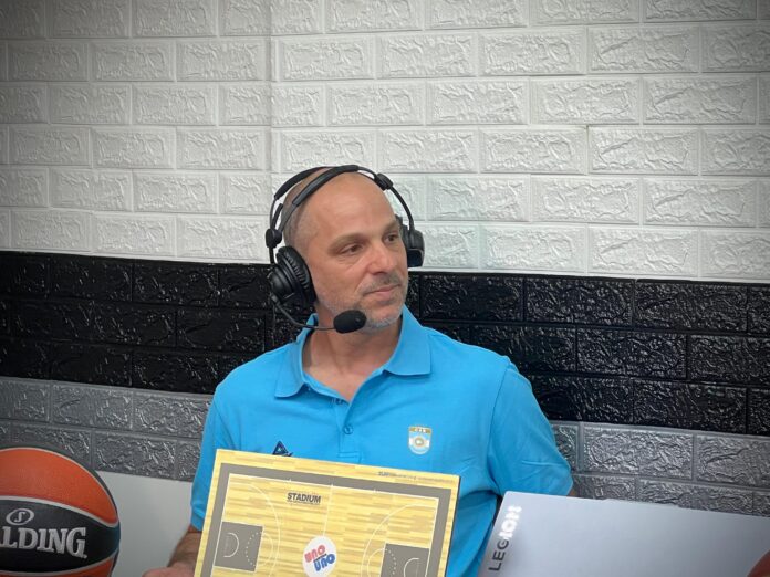 Imagen de WhatsApp 2025-09-16 a las 11.39.39_d6d1b223 Mauro Polla habló en 3x3 Radio dentro del Estudio León Najnudel.
