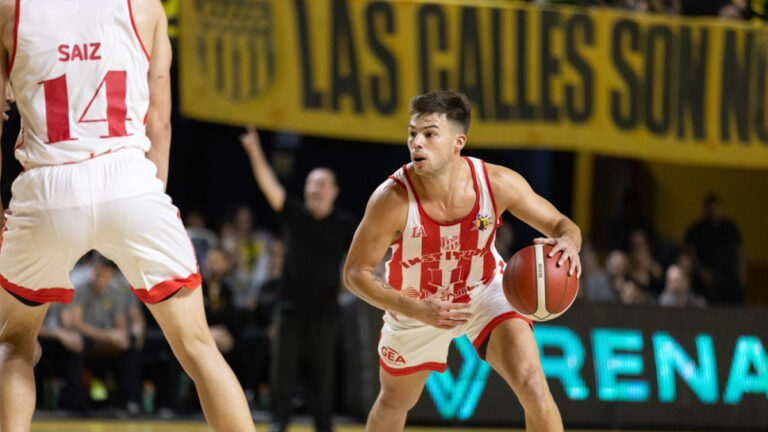 Nathan Hoover se suma a Peñarol de Mar del Plata