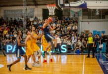 Racing logró su primer triunfo en la Liga Nacional Racing (CH) - Obras