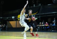 Contundente victoria de Obras sobre Olímpico