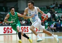 Oberá inició su gira con un triunfo sobre Atenas