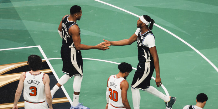 Giannis firmó unos números bestiales para que Milwaukee Bucks le gane a los Chicago Bulls en una jornada de Copa NBA.