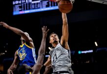 Noche de Copa NBA: triunfo agónico de Warriors, racha histórica de Detroit y exhibición de Harden Uno de los grandes duelos de la noche fue el que enfrentó a los Spurs y a los Warriors, en una noche de Copa NBA cargada de partidos.