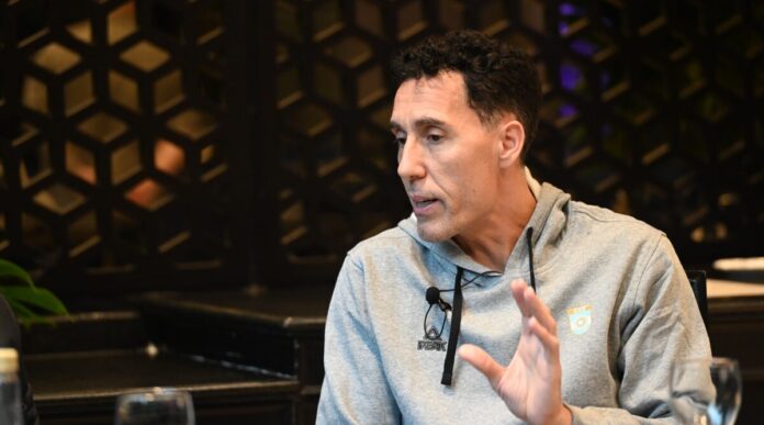La filosofía de Pablo Prigioni explicada por el mismo entrenador.