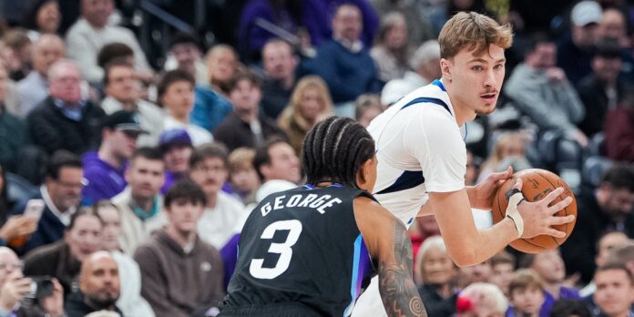 Cooper Flagg se convirtió en el jugador más joven de la historia en marcar +40 puntos. Sin embargo, el Jazz le arrebató el triunfo a los Mavericks. Cooper Flagg se convirtió en el jugador más joven de la historia en marcar +40 puntos. Sin embargo, el Jazz le arrebató el triunfo a los Mavericks.