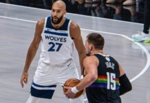 Del show histórico de Jokic a la remontada navideña de los Knicks: lo mejor de la Navidad NBA Nikola Jokic firmó una de las actuaciones más espectaculares de la historia de las jornadas de navidad en la NBA.