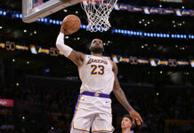 NBA 2025-26: Días, horarios, televisados y opciones de streaming LeBron James la vuelca en su último partido en la NBA.