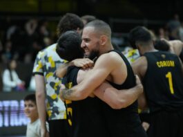 Obras luchó y venció a Peñarol en su casa